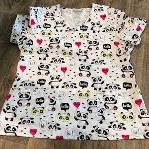 Scrub top size Large